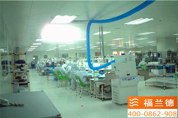 細數(shù)福蘭德工廠車間專用塑膠地板的優(yōu)越性能